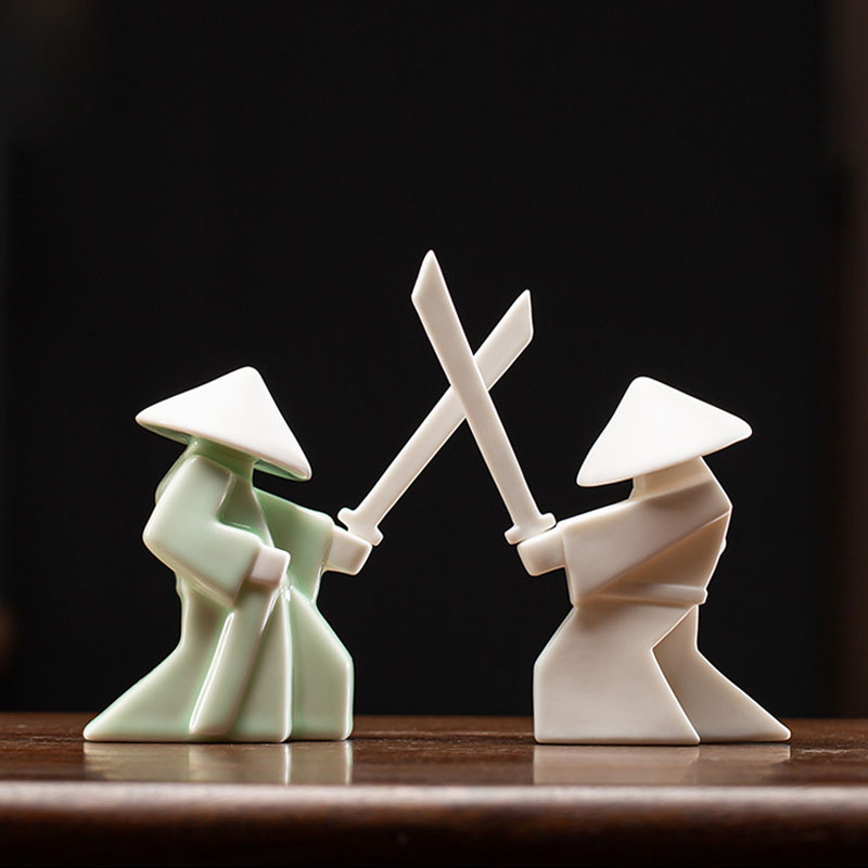 Incense Stick Holder - Kiếm Sĩ Hào Hiệp Chuyên Gia