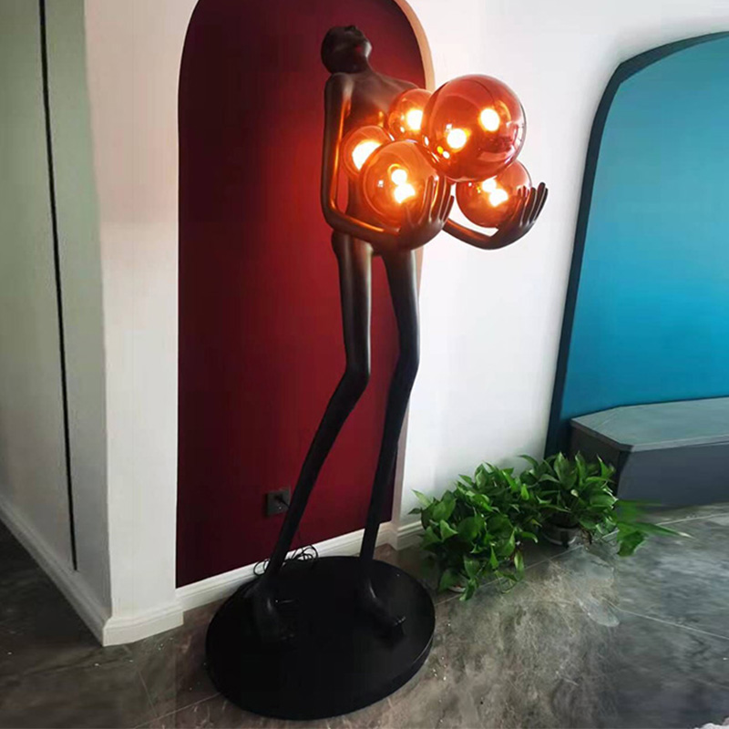 Modern humanoid art sculpture  - đánh giá và giá Home Decor Exhibition