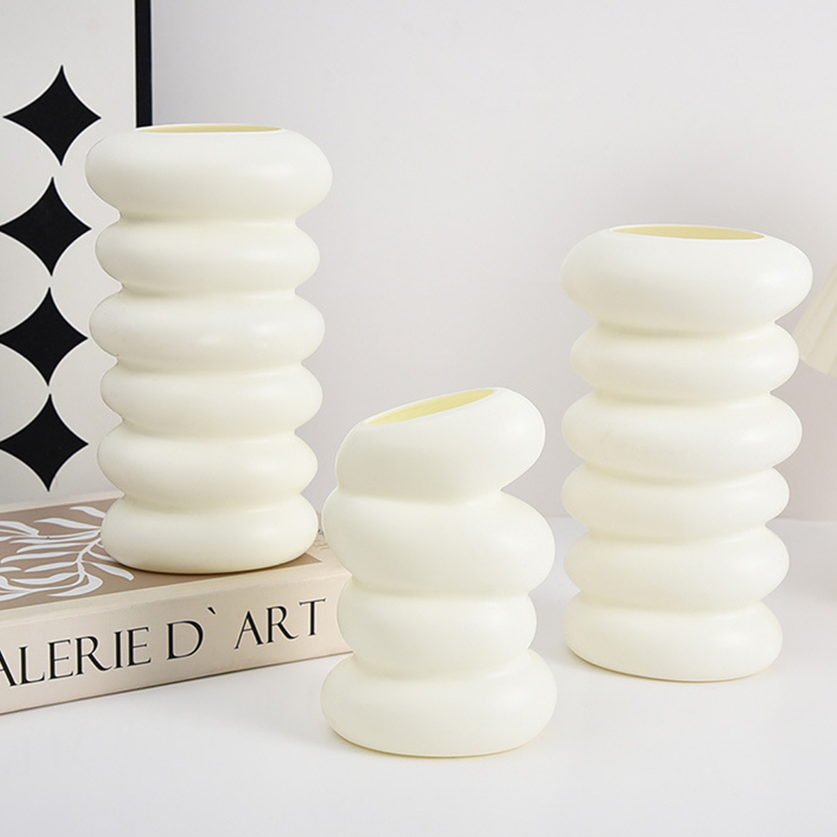 1PC Spiral Pattern Plastic Vas - đánh giá và giá Home Decor Center